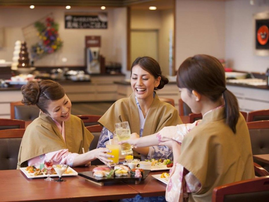 Hotel Ooedo Onsen Monogatari Yamashiro Saichoraku à Kaga  Extérieur photo